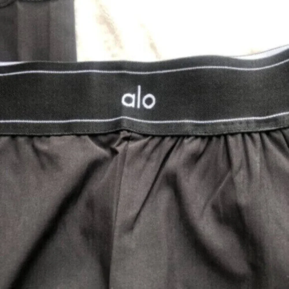 🌙New ALO Yoga Loose-fitting Yoga Pants Regular Inner Seam Length 30 inche - Picture 4 of 8